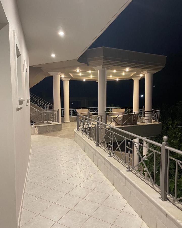 Staikos Apartment Lygia  Exterior photo